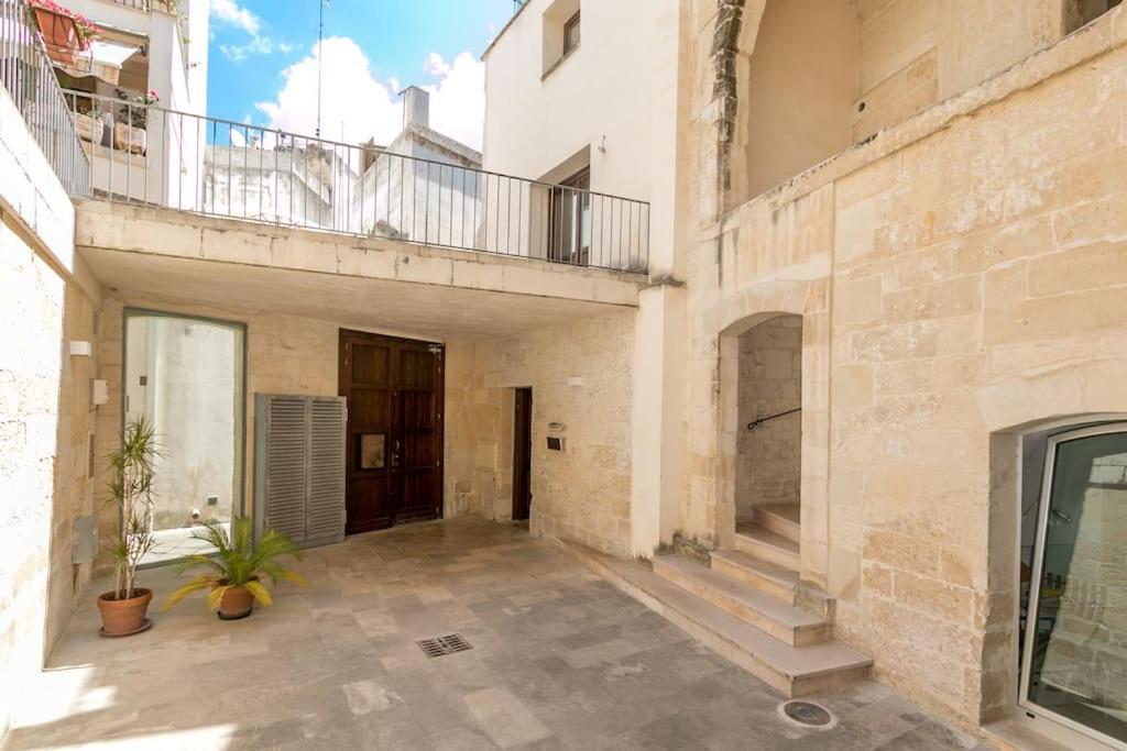 Apartamento Dimora Del '500 In Zona Santa Croce Lecce Exterior foto