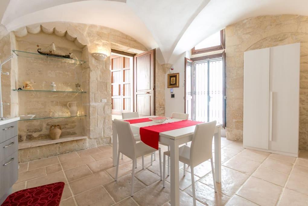 Apartamento Dimora Del '500 In Zona Santa Croce Lecce Exterior foto